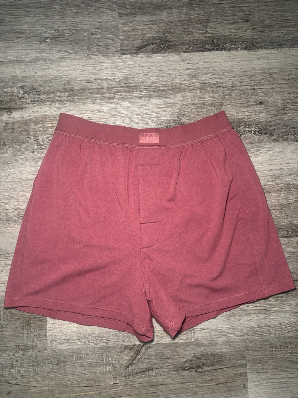 SKIMS Boyfriend Loose Boxer Shorts in Beet